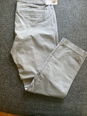 Old Navy Pixie Pants in Gray